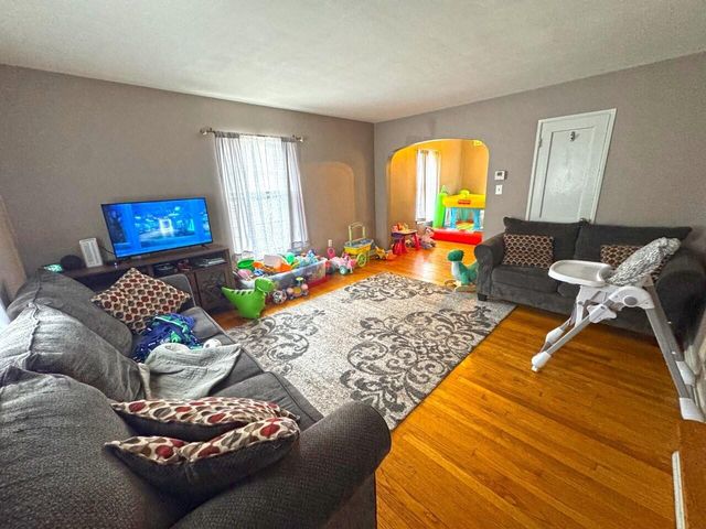 1811 Windsor AVE, Roanoke, VA 24015