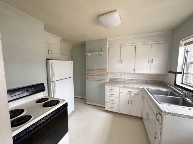 1811 Windsor AVE, Roanoke, VA 24015