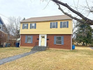 1811 Windsor AVE, Roanoke, VA 24015
