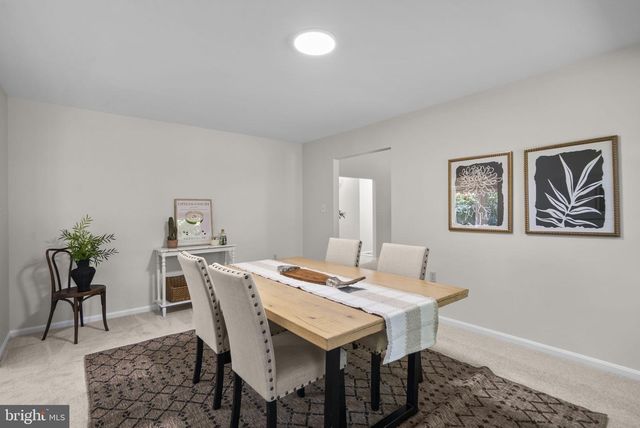 953 MASTLINE DR, Annapolis, MD 21401