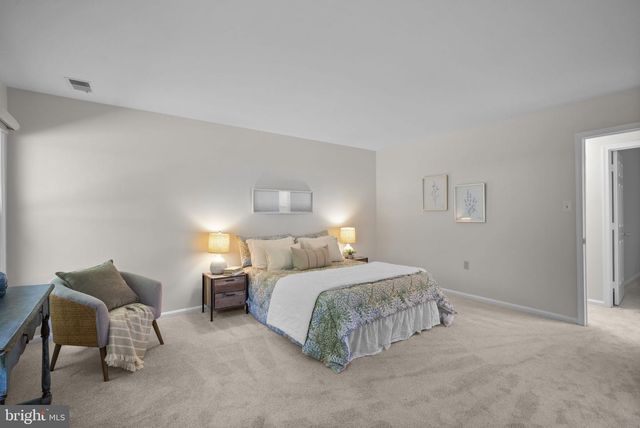 953 MASTLINE DR, Annapolis, MD 21401