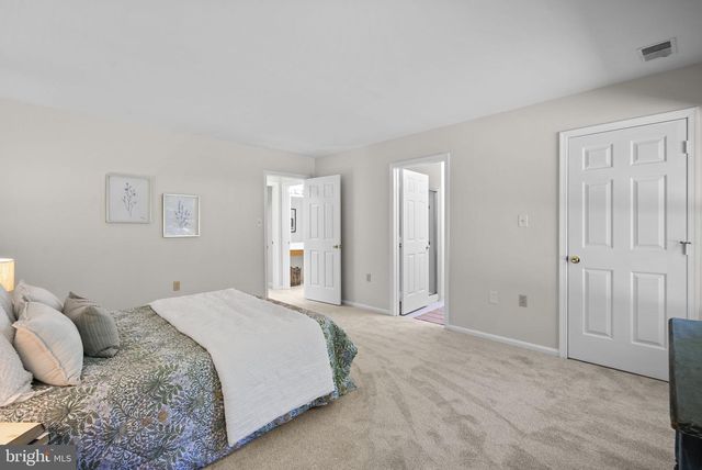 953 MASTLINE DR, Annapolis, MD 21401