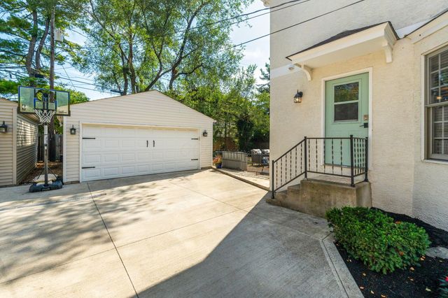1798 Andover Road, Columbus, OH 43212