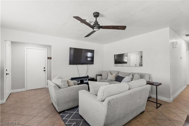 4261 Ridgeview Drive, Las Vegas, NV 89103