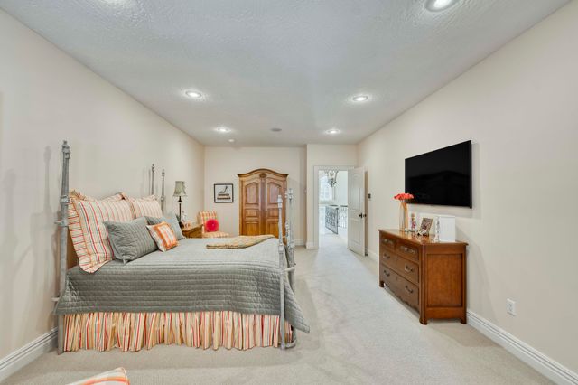 1100 Lakewood Drive, Monett, MO 65708