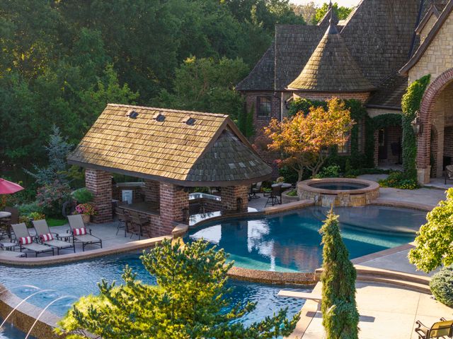 1100 Lakewood Drive, Monett, MO 65708