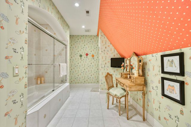 1100 Lakewood Drive, Monett, MO 65708