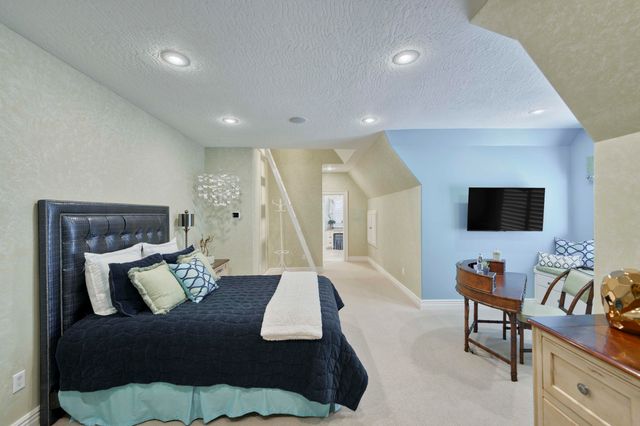 1100 Lakewood Drive, Monett, MO 65708