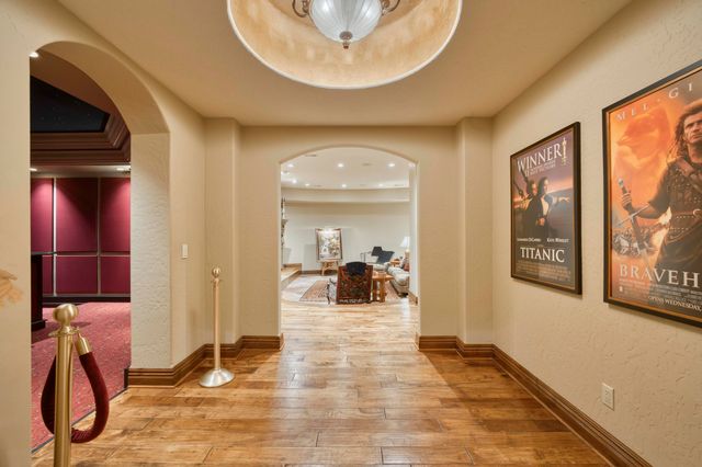 1100 Lakewood Drive, Monett, MO 65708