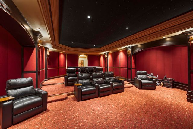 1100 Lakewood Drive, Monett, MO 65708