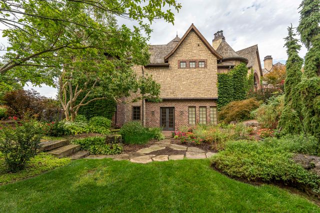 1100 Lakewood Drive, Monett, MO 65708