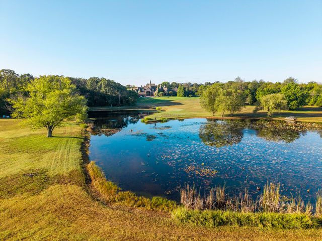 1100 Lakewood Drive, Monett, MO 65708