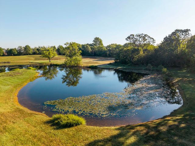 1100 Lakewood Drive, Monett, MO 65708