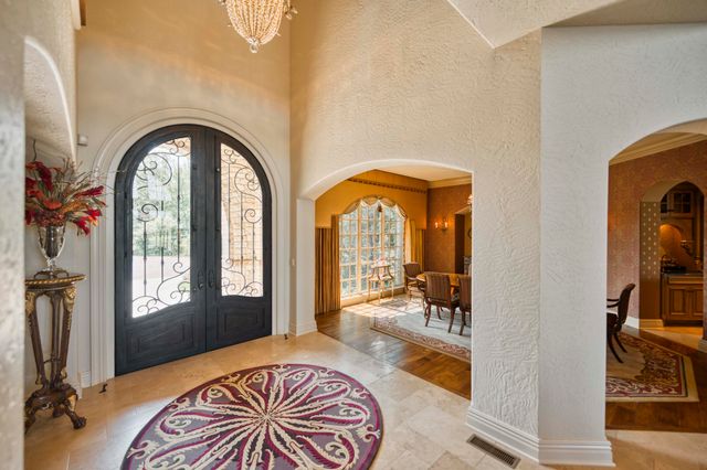 1100 Lakewood Drive, Monett, MO 65708