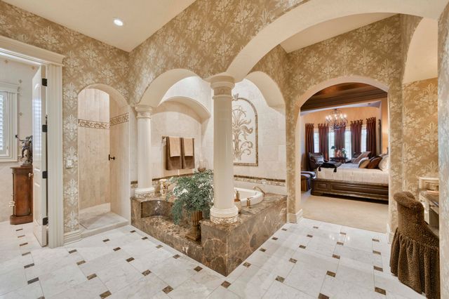 1100 Lakewood Drive, Monett, MO 65708