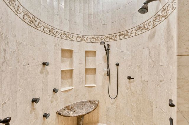 1100 Lakewood Drive, Monett, MO 65708