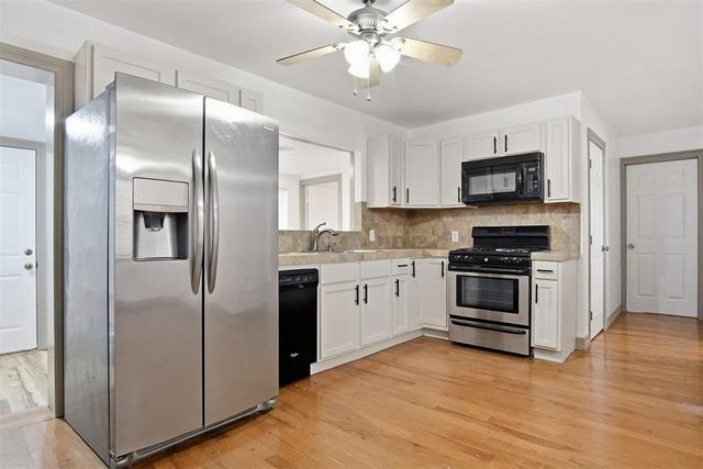 527 N Lahoma Avenue, Norman, OK 73069