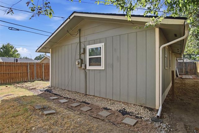 527 N Lahoma Avenue, Norman, OK 73069