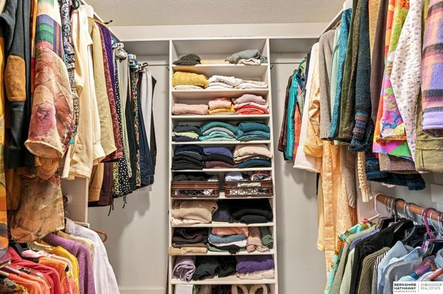 1223 N 123rd Circle, Omaha, NE 68154