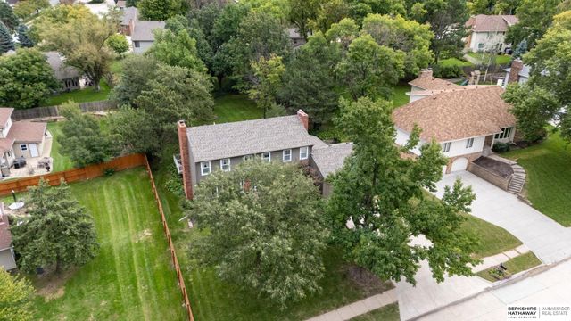 1223 N 123rd Circle, Omaha, NE 68154