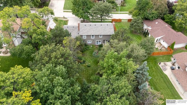 1223 N 123rd Circle, Omaha, NE 68154