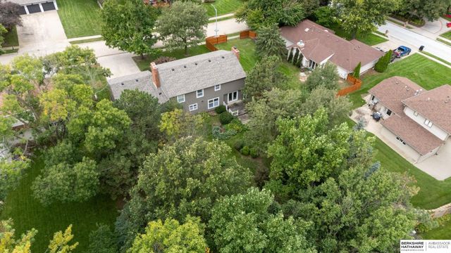 1223 N 123rd Circle, Omaha, NE 68154