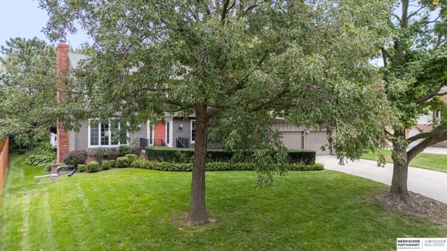 1223 N 123rd Circle, Omaha, NE 68154
