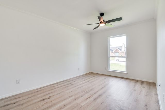 8102 Chesham Drive, Rowlett, TX 75088