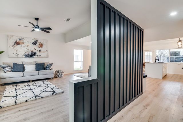 8102 Chesham Drive, Rowlett, TX 75088