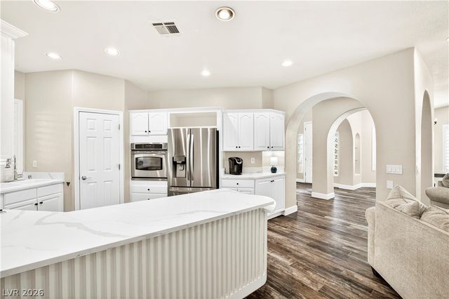 1135 Calico Ridge Drive, Henderson, NV 89011