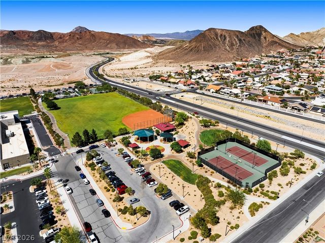 1135 Calico Ridge Drive, Henderson, NV 89011