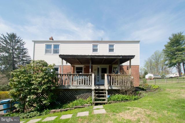 1042 WARREN RD, West Chester, PA 19382