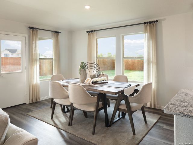 918 Earp Blvd, San Antonio, TX 78260