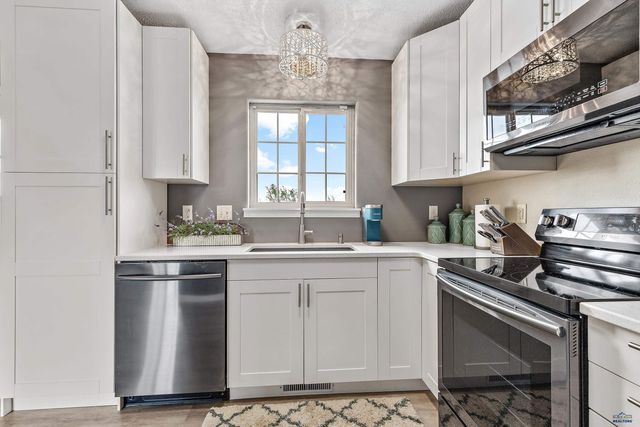 6145 FLINTLOCK CT, Rapid City, SD 57703