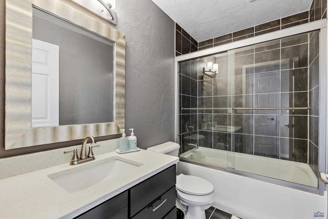 6145 FLINTLOCK CT, Rapid City, SD 57703