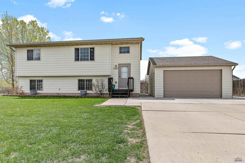 6145 FLINTLOCK CT, Rapid City, SD 57703