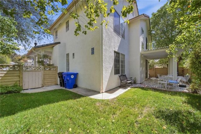 27123 Saddlepeak Trail, Valencia, CA 91354