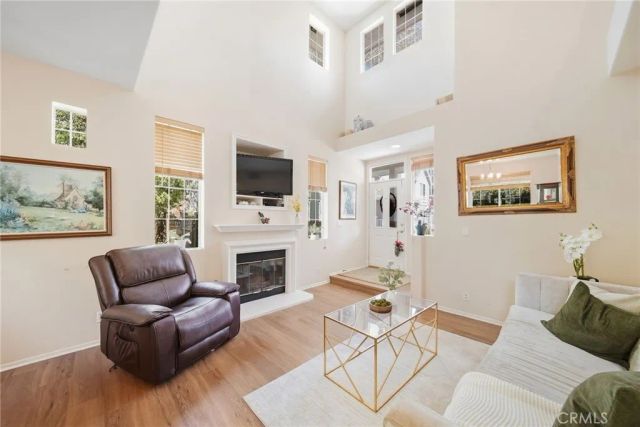 27123 Saddlepeak Trail, Valencia, CA 91354