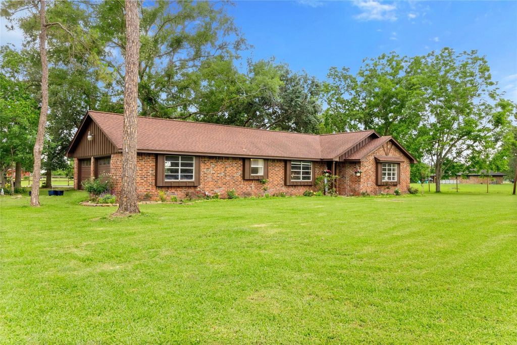 9510 Gates Loop, Manvel, TX 77578