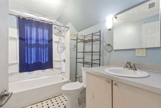 17 West Street, Brockton, MA 02301