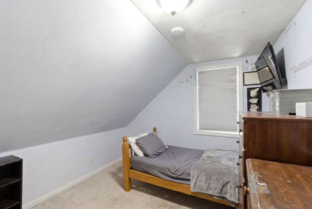 17 West Street, Brockton, MA 02301