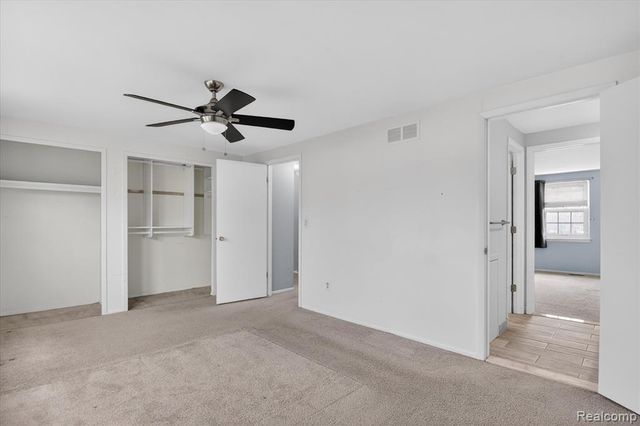 19555 Dartmouth Place, Northville, MI 48167