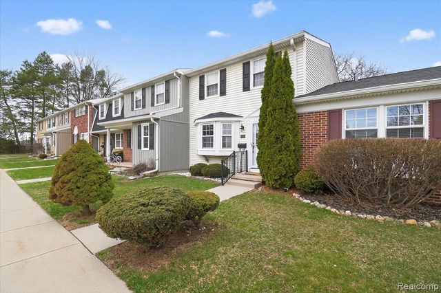19555 Dartmouth Place, Northville, MI 48167