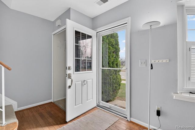 19555 Dartmouth Place, Northville, MI 48167