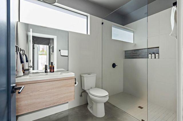 2201 Santa Rosa ST, Austin, TX 78702