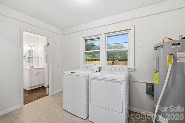 31 Edwards Street, Waynesville, NC 28786
