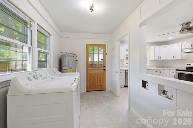 31 Edwards Street, Waynesville, NC 28786