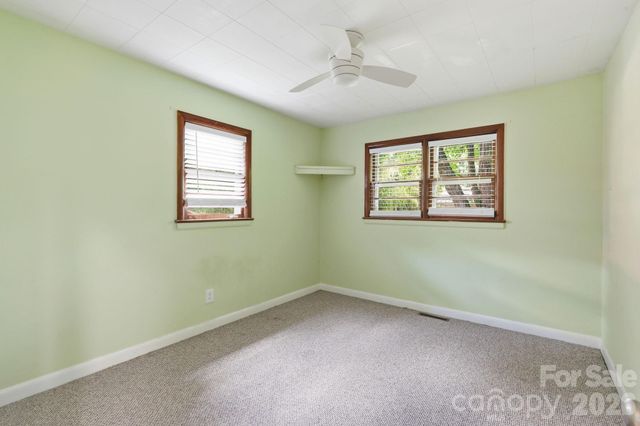 31 Edwards Street, Waynesville, NC 28786