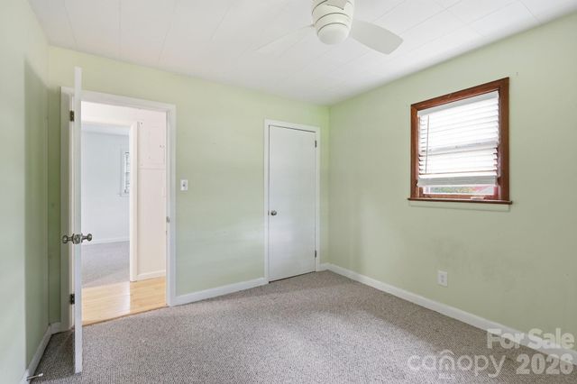 31 Edwards Street, Waynesville, NC 28786
