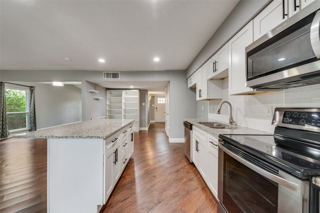 4924 Wagner Drive, The Colony, TX 75056